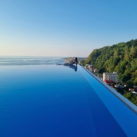 Calypso Kvariati Hotel Esterno foto