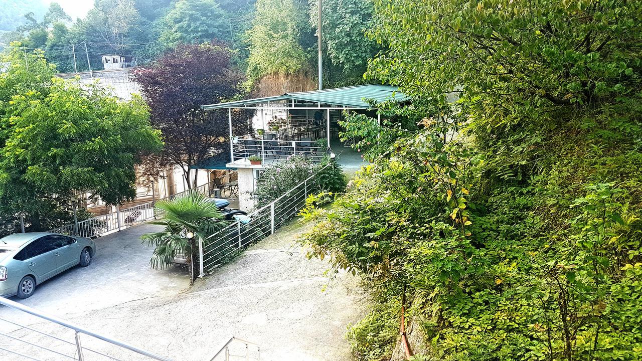 Calypso Kvariati Hotel Esterno foto